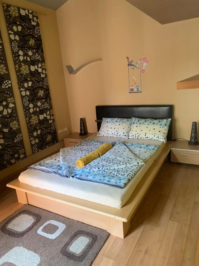 Pláza Home Siófok Esterno foto